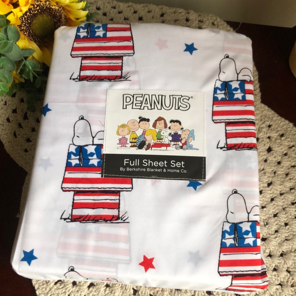 Peanuts Snoopy Patriotic FULL Sheet Set
